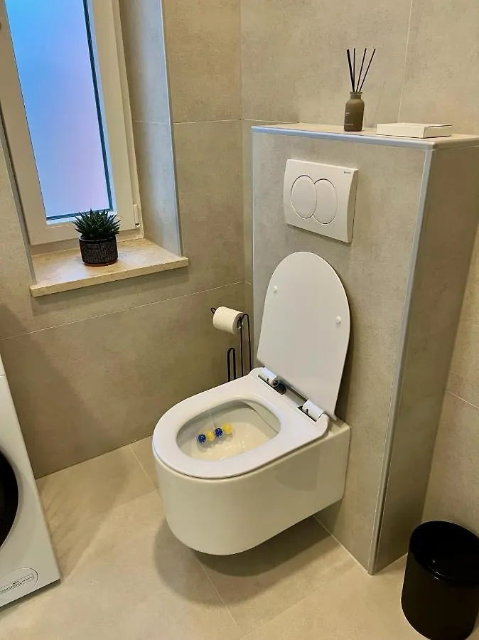 Rosetta Suite Novi Vinodolski Apartment